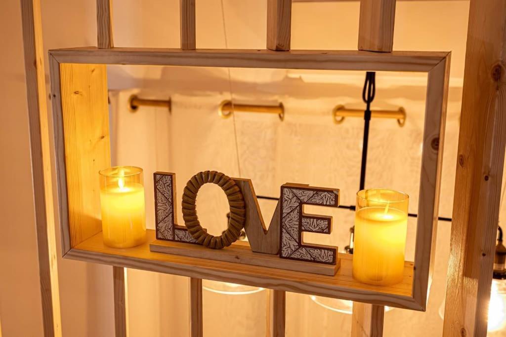Love Room Spa Privatif Villefranche-sur-Saône Buitenkant foto