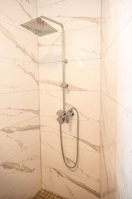 Love Room Spa Privatif Villefranche-sur-Saône Buitenkant foto